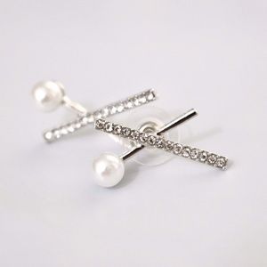 Silver Geometric X Peal and Diamond Earring